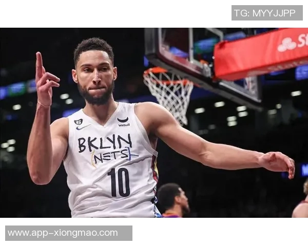 怀特三分表现出色助力球队胜利西蒙斯贡献巨大成关键球员